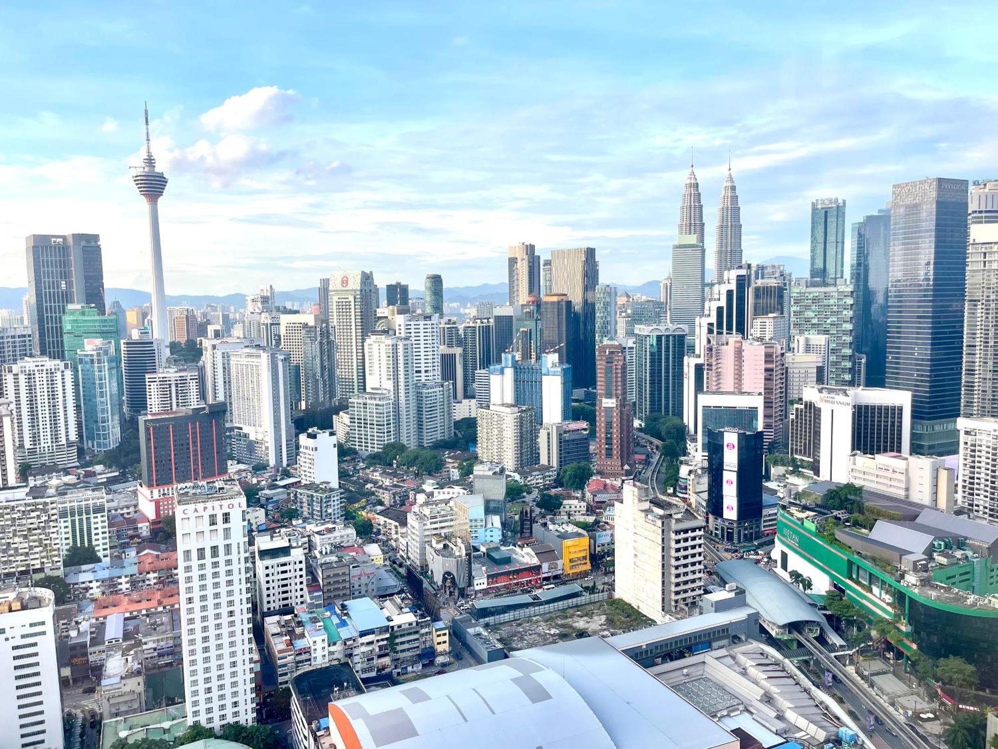 Grand Lumia At Berjaya Times Square Kl Apartment Kuala Lumpur